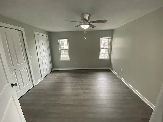 1011 Logan St SE — Photo 12