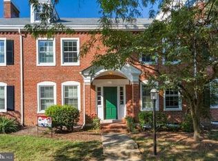 3346 S Wakefield St APT B1, Arlington, VA 22206