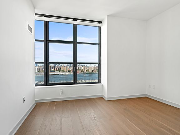 4th image of 180 Front St #16C