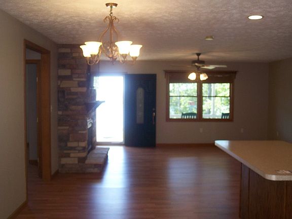 4th image of 1621 Sequoyah Dr