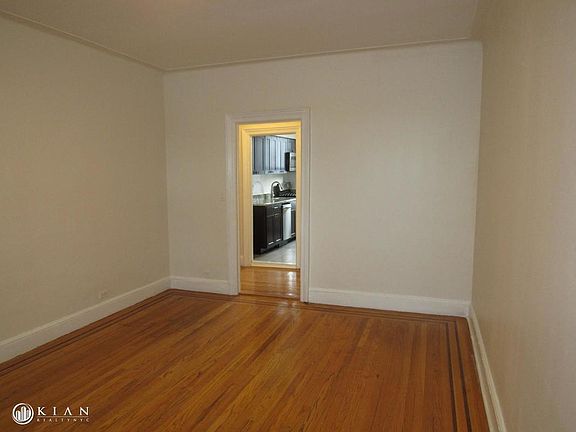 3rd image of 15110 35th Ave APT 2E