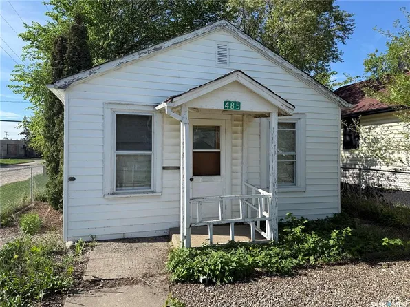 485 12th STREET E, Prince Albert, SK S6V 1C3