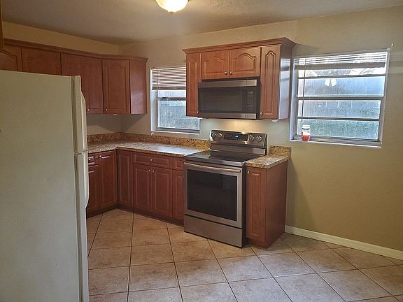 5th image of 1301 N Nancy Ter
