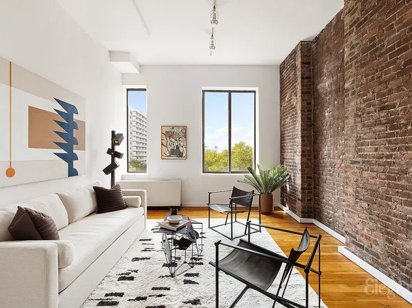 77 Bleecker St APT 802, New York, NY 10012