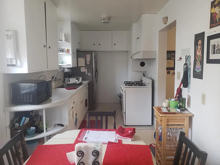 3220 Yosemite Ave — Photo 6