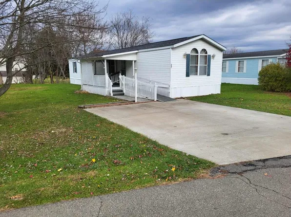 327 Cessna St, Sayre, PA 18840
