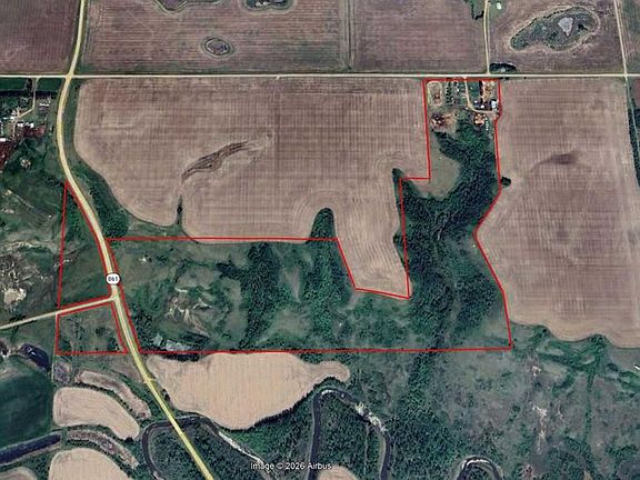 4th image of 14123 Township Road 404