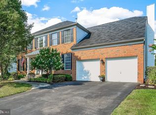 8216 Hortonia Point Dr, Millersville, MD 21108
