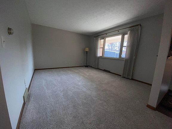 4th image of 1934 Faymeadow Ave