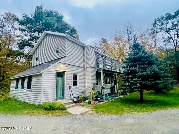 31 Sand Bank Road, Berlin, NY 12022