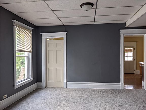 4th image of 1423 5th Ave #2