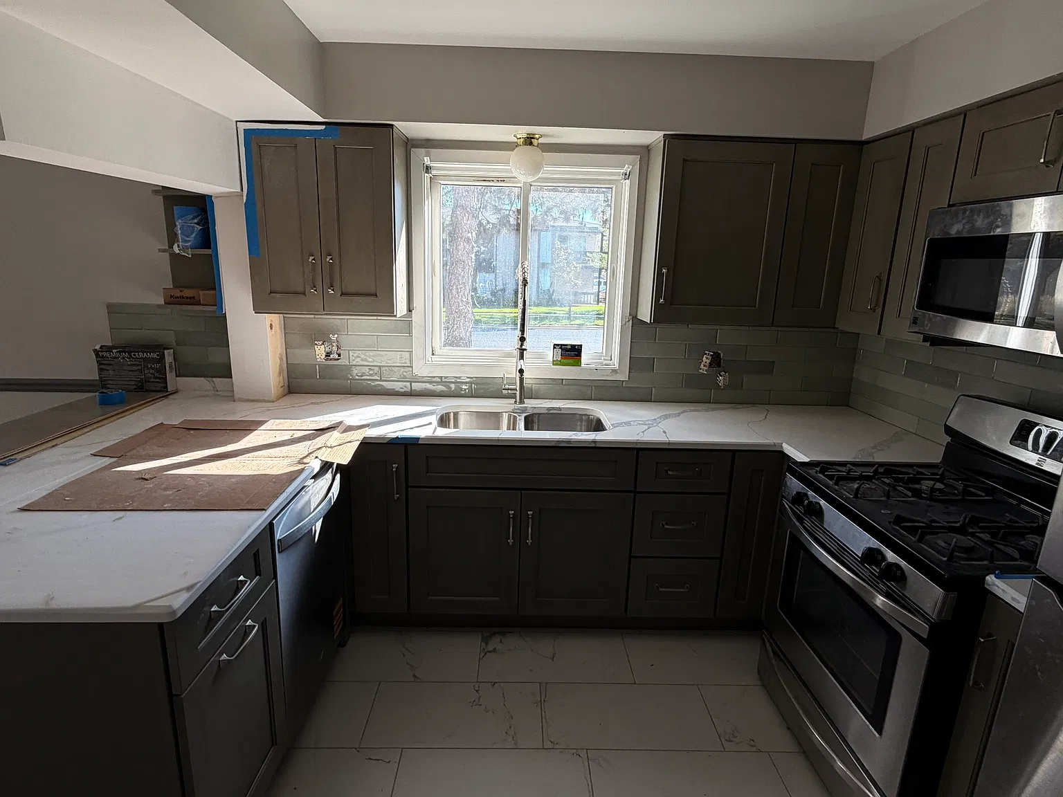2 bed, 1200 sqft, $1,975 — Photo 4