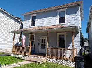 613 Washington St, Freeland, PA 18224