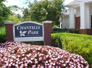 3810 Lightfoot St UNIT 104, Chantilly, VA 20151