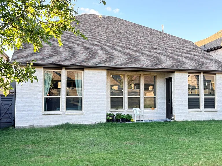524 Oakmoss St — Photo 34
