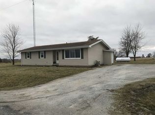 5040 E 550th St, Colchester, IL 62326