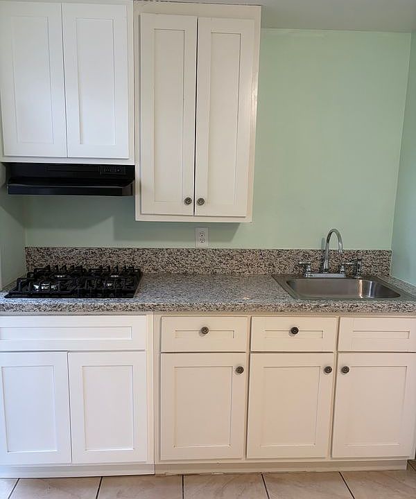 1st image of 3723 Olive St #2