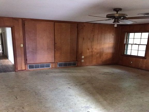 4th image of 3407 Sommerville Dr