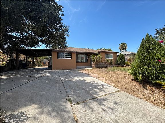 2nd image of 2936 Lincoln Dr