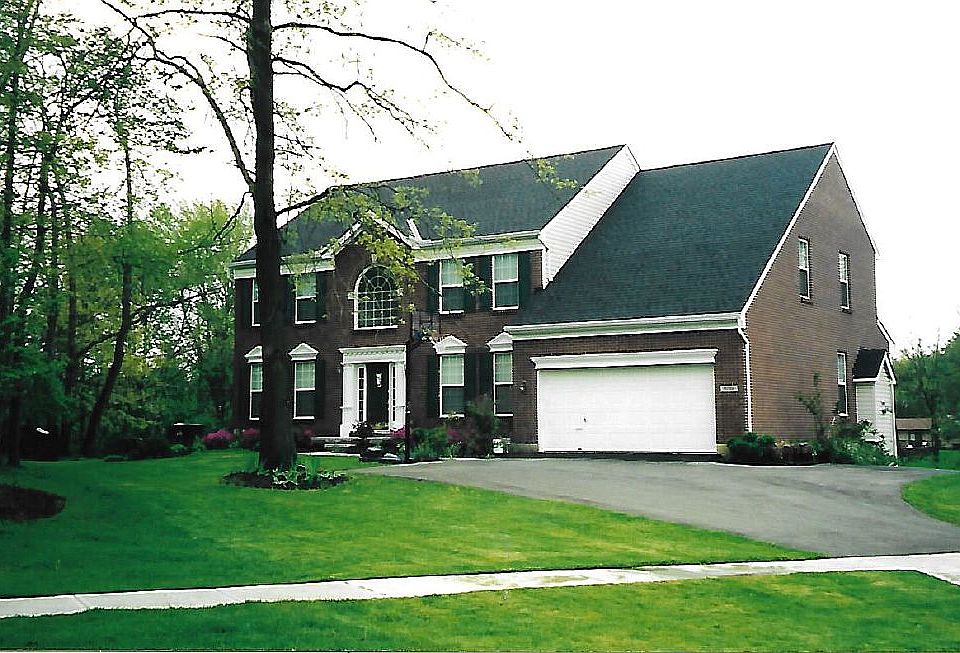 1st image of 9788 Summers Pond Dr
