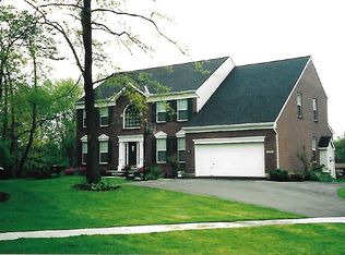 9788 Summers Pond Dr, Loveland, OH 45140