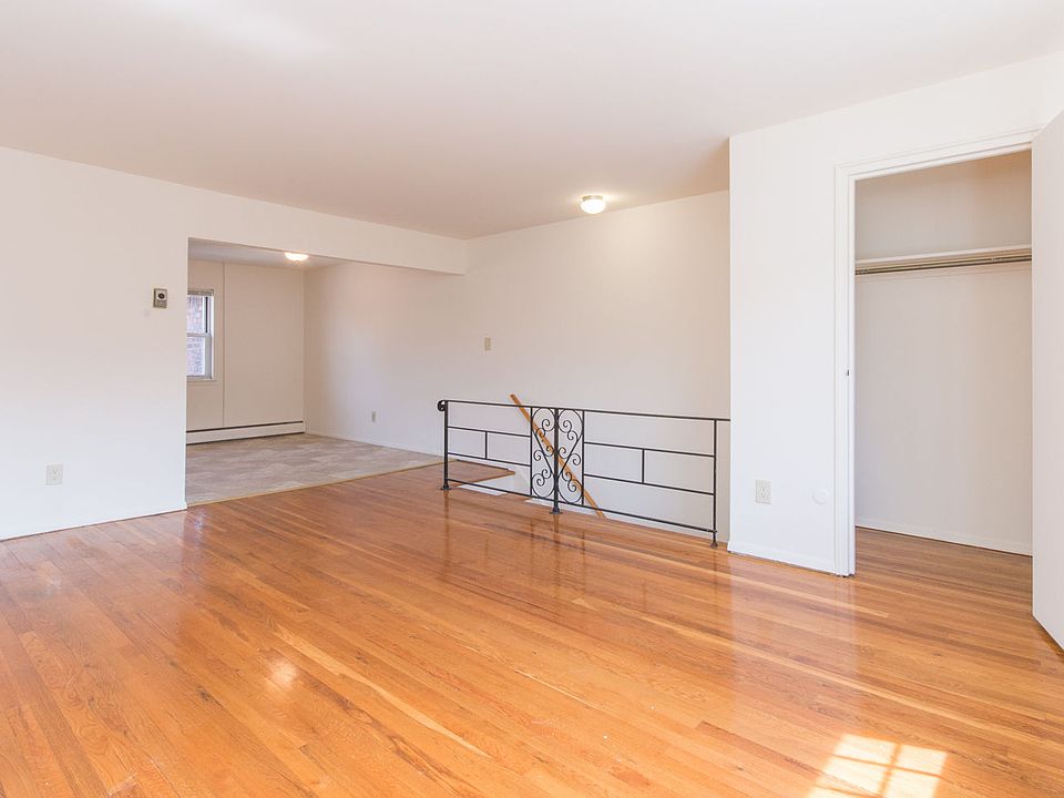 OAK TERRACE 7 S Lake Dr Hackensack NJ Zillow