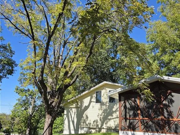 51 N 65th St, Kansas City, KS 66111