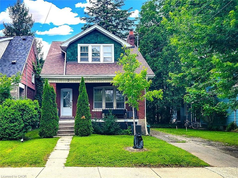 1st image of 7 Norfolk St N