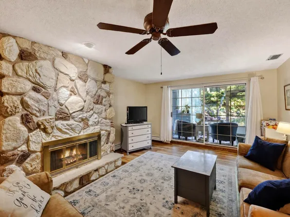 1 Golf Course Rd Unit C, Madison, WI 53704