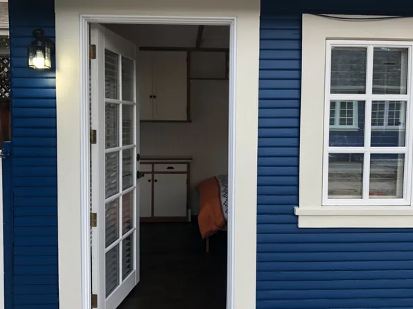 641 Guinda St, Palo Alto, CA 94301