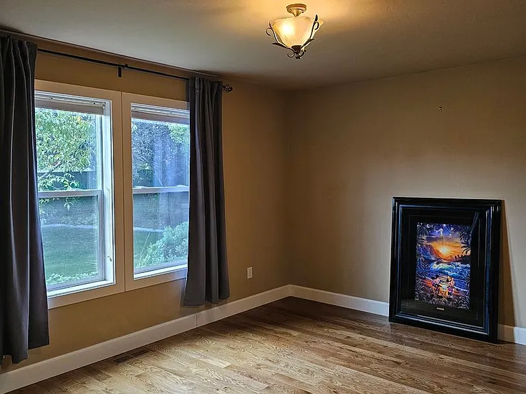 882 Canyon Park Ave — Photo 18