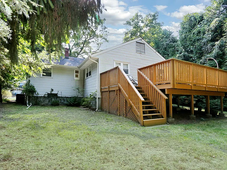 11 Evans Rd — Photo 24