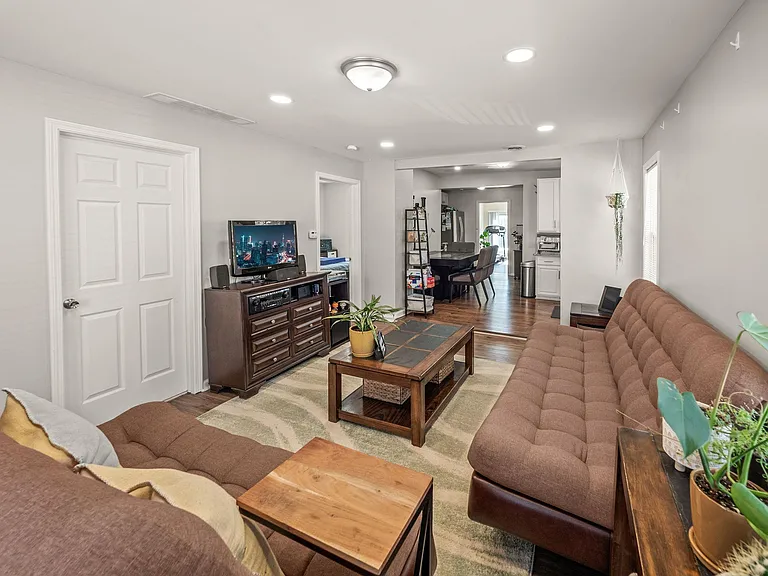 1786 Annabelle St — Photo 27