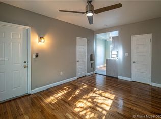 642 15th St APT 1, Miami Beach, FL 33139