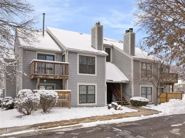 12030 W 58th Ter APT B, Shawnee, KS 66216