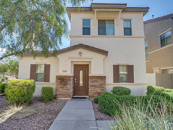 2nd image of 14154 W Country Gables Dr