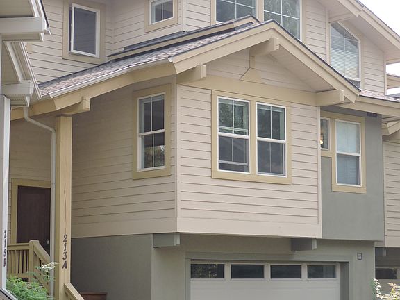 3rd image of 213A Bird Dr #A