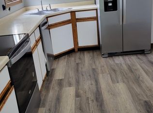 735 9th Ave S, Hopkins, MN 55343