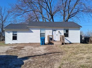 557 Vreeland Rd, Hillsboro, MO 63050