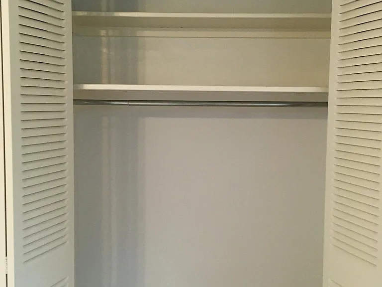10620 Weymouth St #101 — Photo 22
