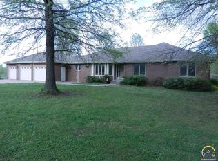 5032 SE Tecumseh Rd, Berryton, KS 66409