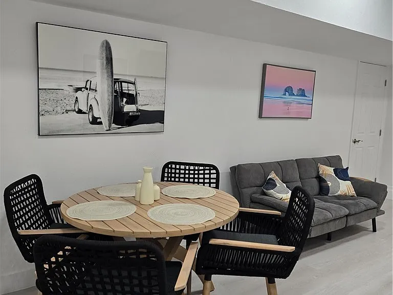 4325 SW 7th Ave — Photo 12
