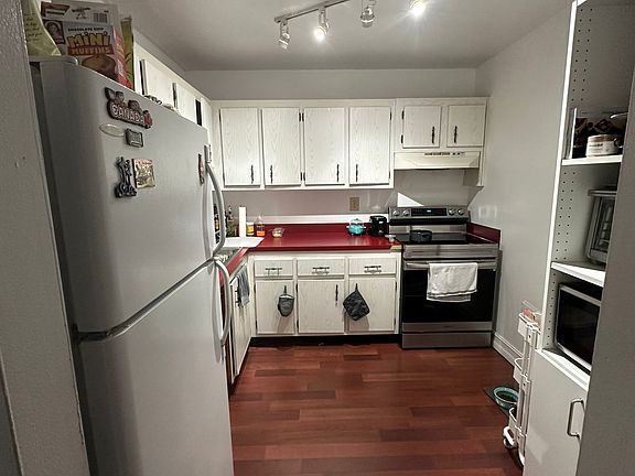 2nd image of 7865 Camino Real #L-419