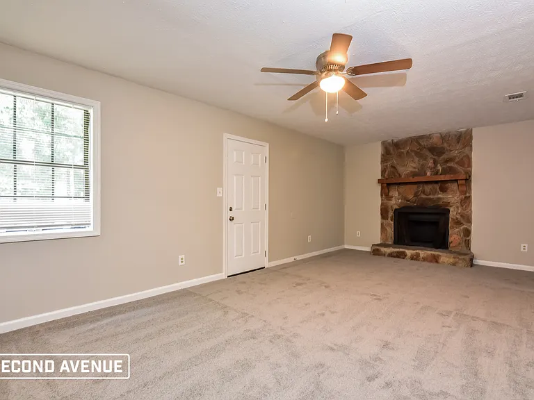 70 Burnt Hickory Ct — Photo 3