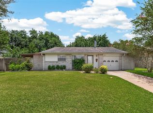 2811 Pheasant Creek Dr, Sugar Land, TX 77498