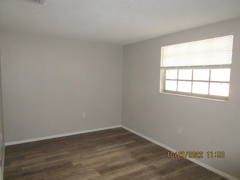 9615 Gray Fox Ln — Photo 11