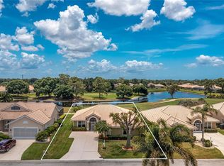 8573 Lakeside Dr, Englewood, FL 34224