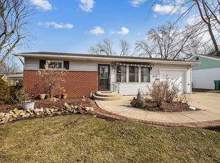 614 Westnedge Rd, Joliet, IL 60435