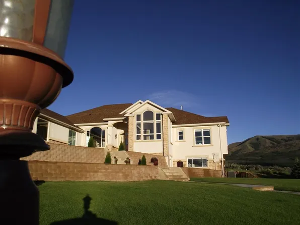 9797 Andee K Ln, Pocatello, ID 83204