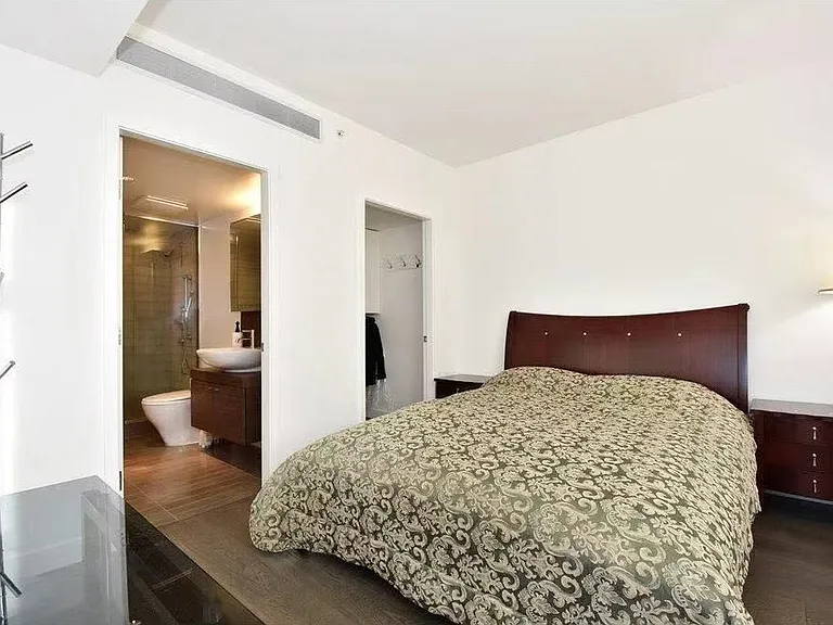 5782 Berton Ave #1003 — Photo 12